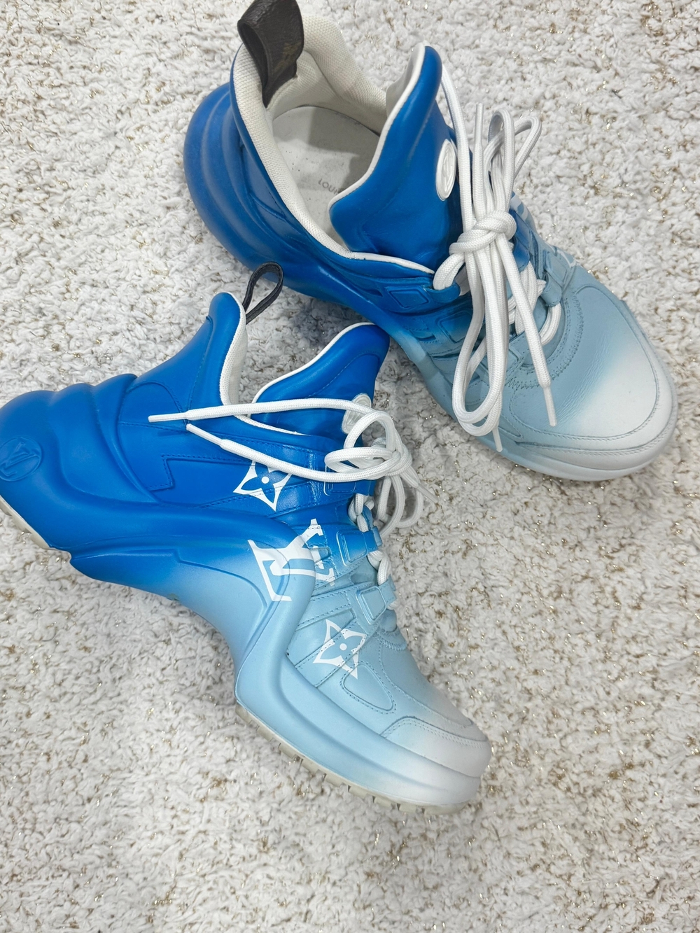 Louis Vuitton Sneakerz Size 8
